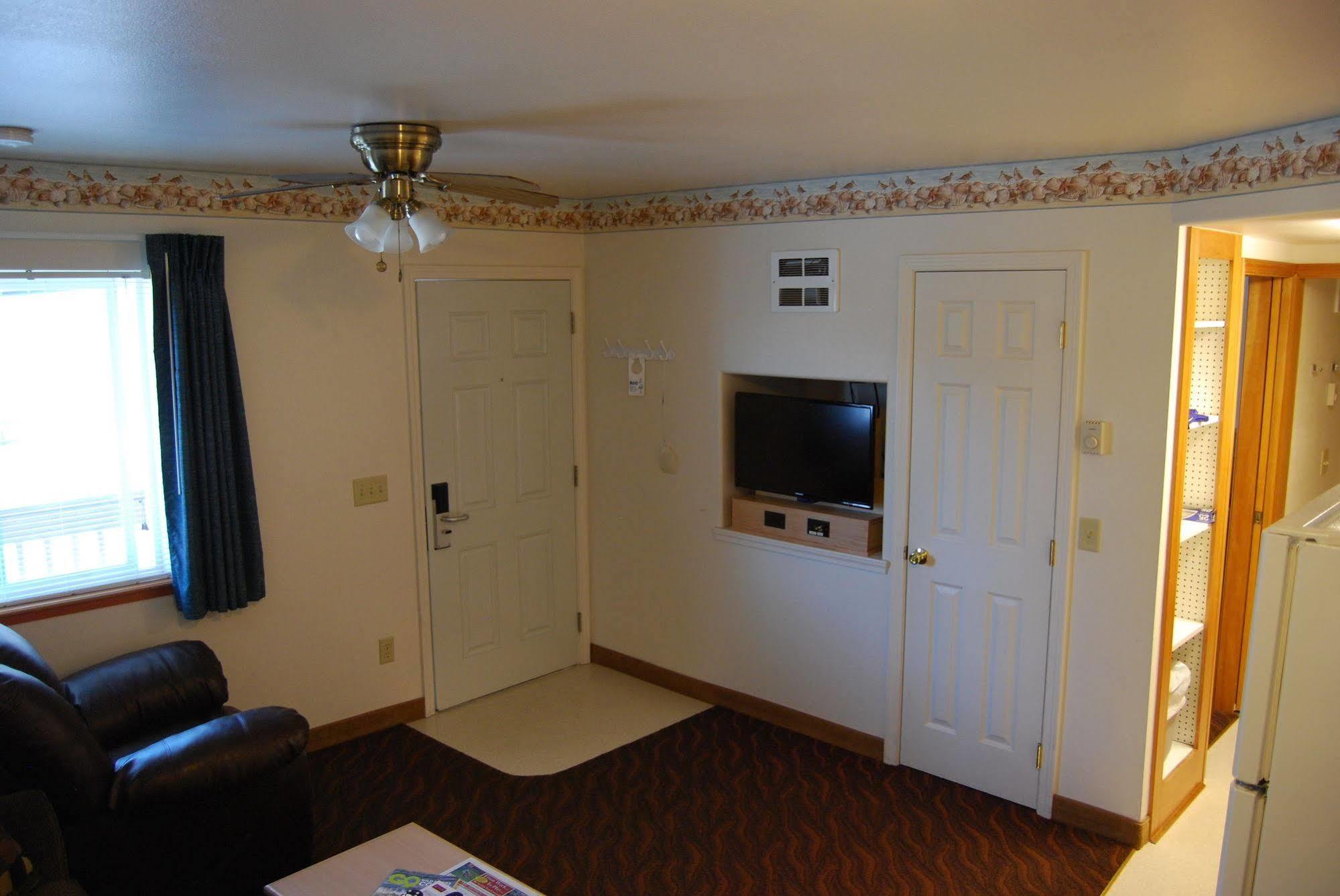 Ocean Suites Motel Brookings Exteriör bild